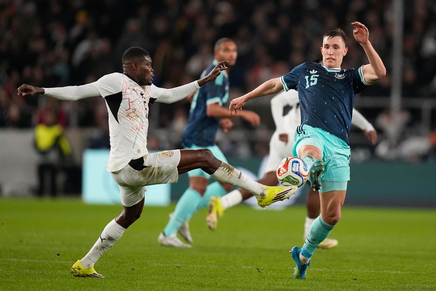 Ghana coach Queiroz explains World Cup selection of Partey while player awaits trial | iNFOnews.ca Ghana coach Queiroz explains World Cup selection of Partey while player awaits trial | iNFOnews.ca
