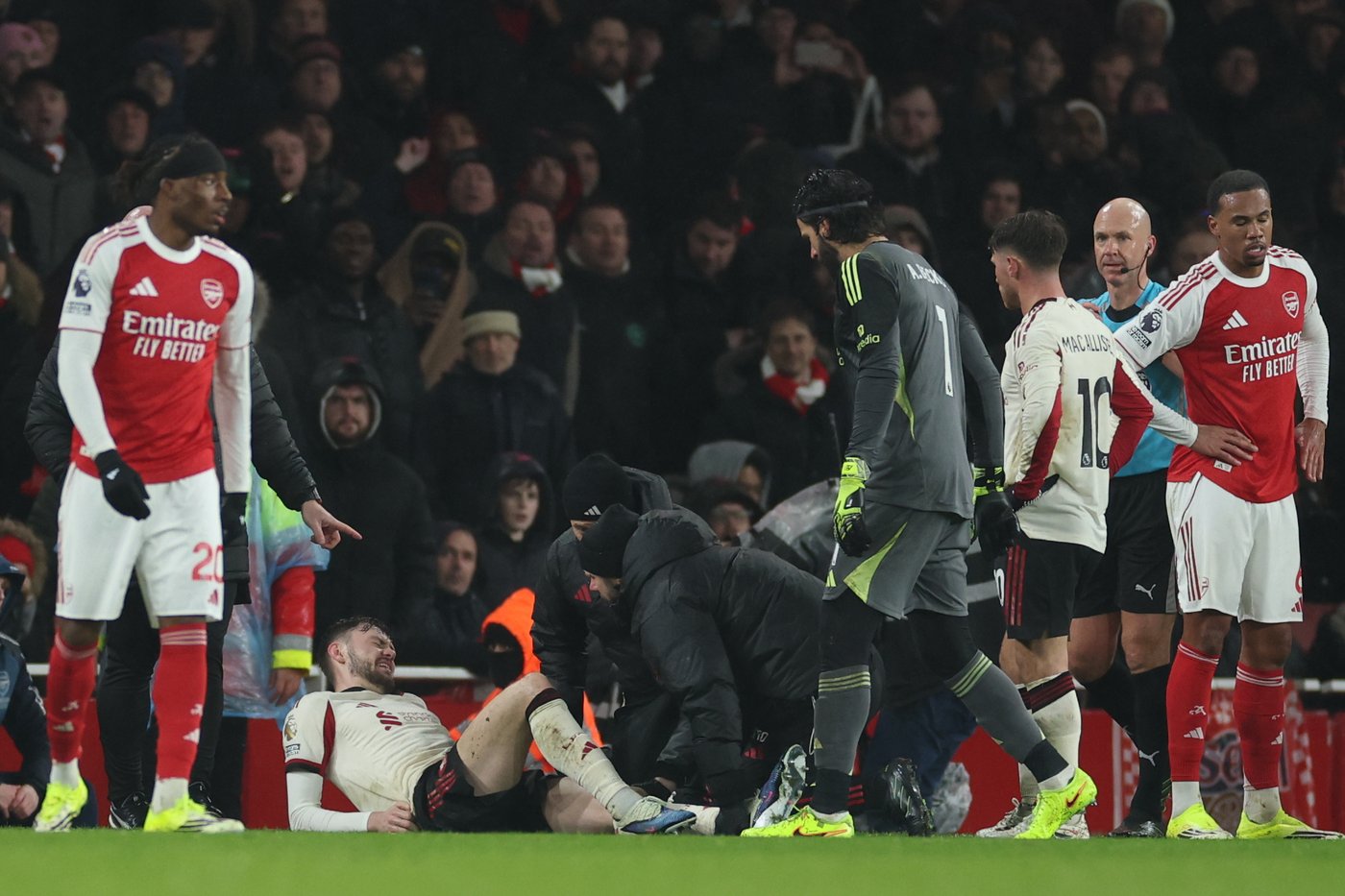 Slot unhappy with Martinelli after Bradley incident in Arsenal-Liverpool match | iNFOnews.ca Slot unhappy with Martinelli after Bradley incident in Arsenal-Liverpool match | iNFOnews.ca