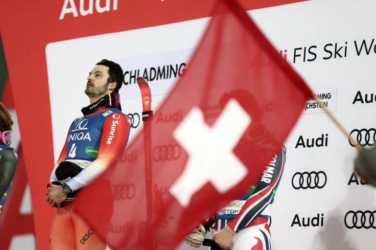 Swiss skier Meillard wins last GS before Olympics and denies Pinheiro Braathen 2nd win for Brazil | iNFOnews.ca