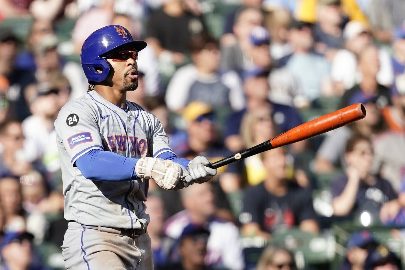 Mets blank Brewers 5-0 behind Lindor and Peterson to move 1 win from wild card | iNFOnews.ca