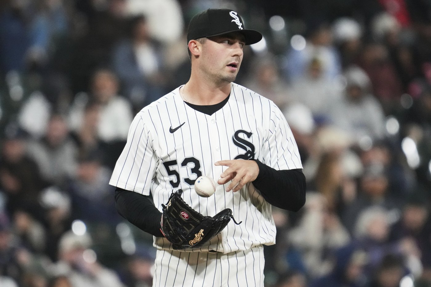 Durbin gets key 2-run single as the Brewers beat the lowly White Sox 7-2 | iNFOnews.ca Durbin gets key 2-run single as the Brewers beat the lowly White Sox 7-2 | iNFOnews.ca