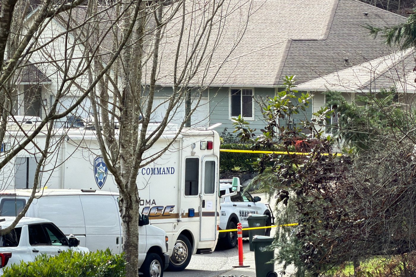 Man fatally stabs 4 people in Washington state as deputies head to serve him a restraining order | iNFOnews.ca
