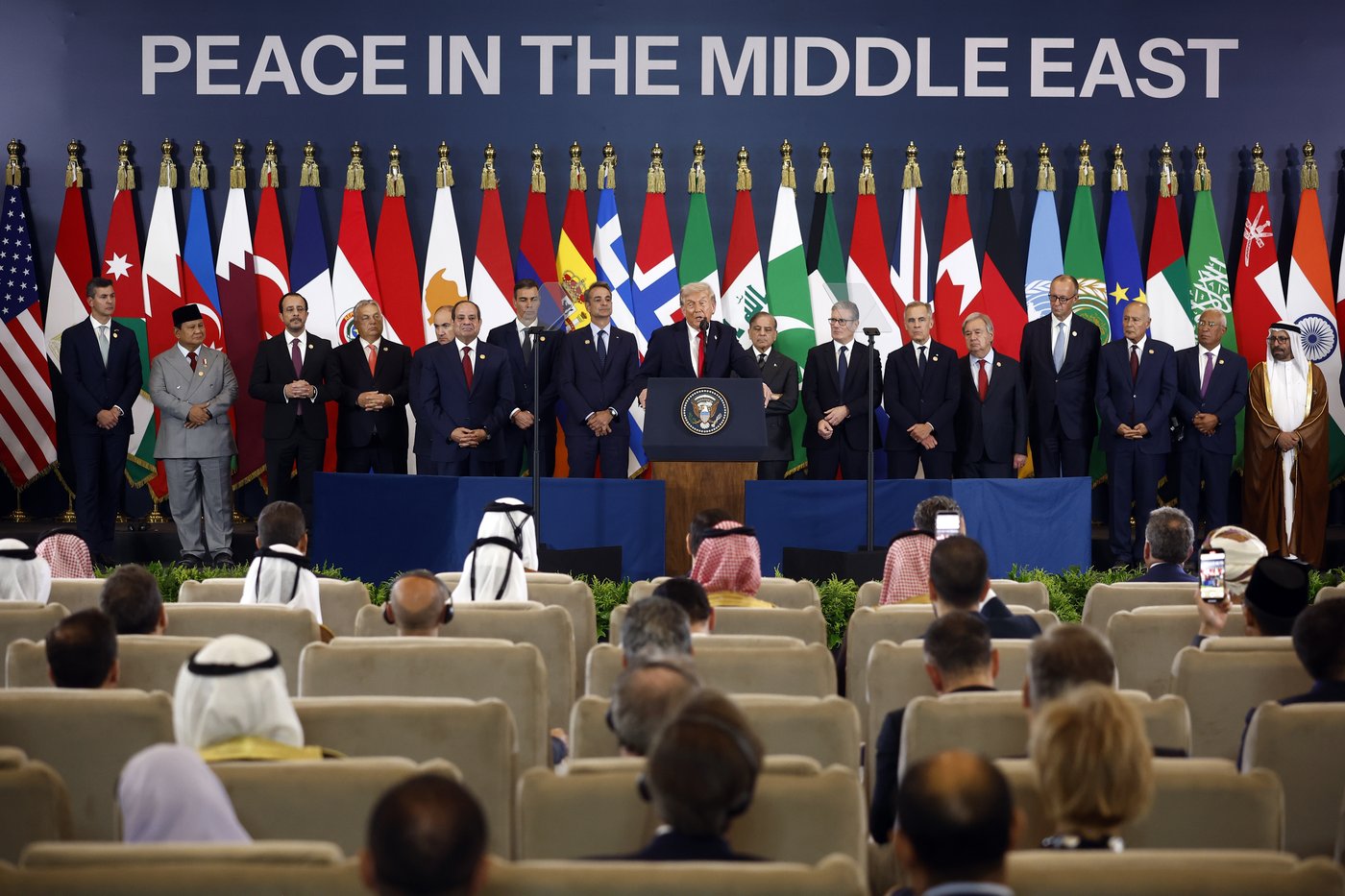Trump urges leaders to put 'old feuds' aside as he calls for a new era of harmony in the Middle East | iNFOnews.ca