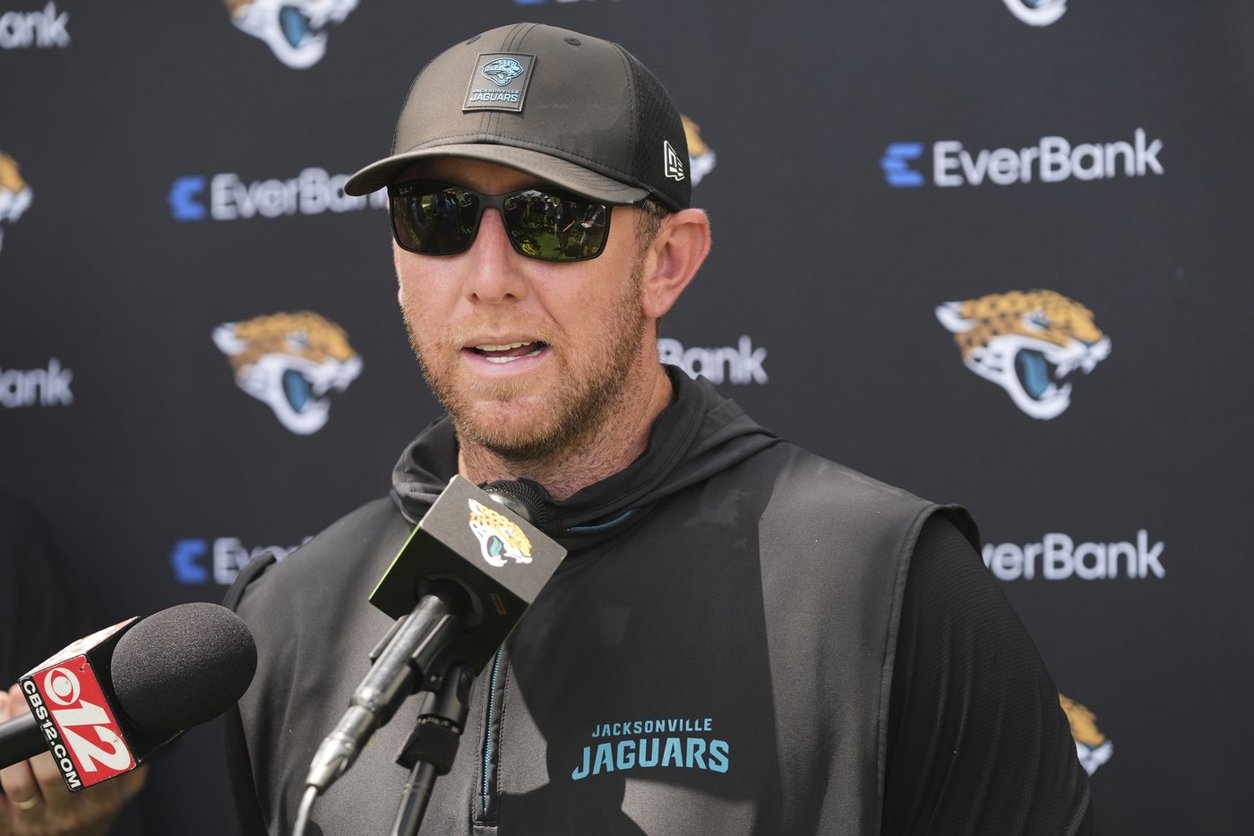 Top picks Travis Hunter and Kenneth Grant sit out Jaguars-Dolphins joint practice | iNFOnews.ca
