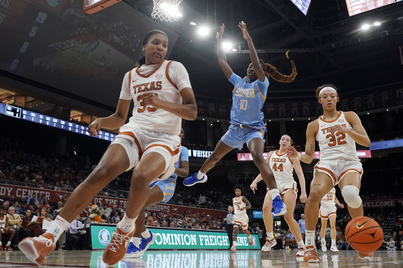 Taylor Jones scores 19 to lead No. 6 Texas to a 97-39 win over Southern | iNFOnews.ca Taylor Jones scores 19 to lead No. 6 Texas to a 97-39 win over Southern | iNFOnews.ca