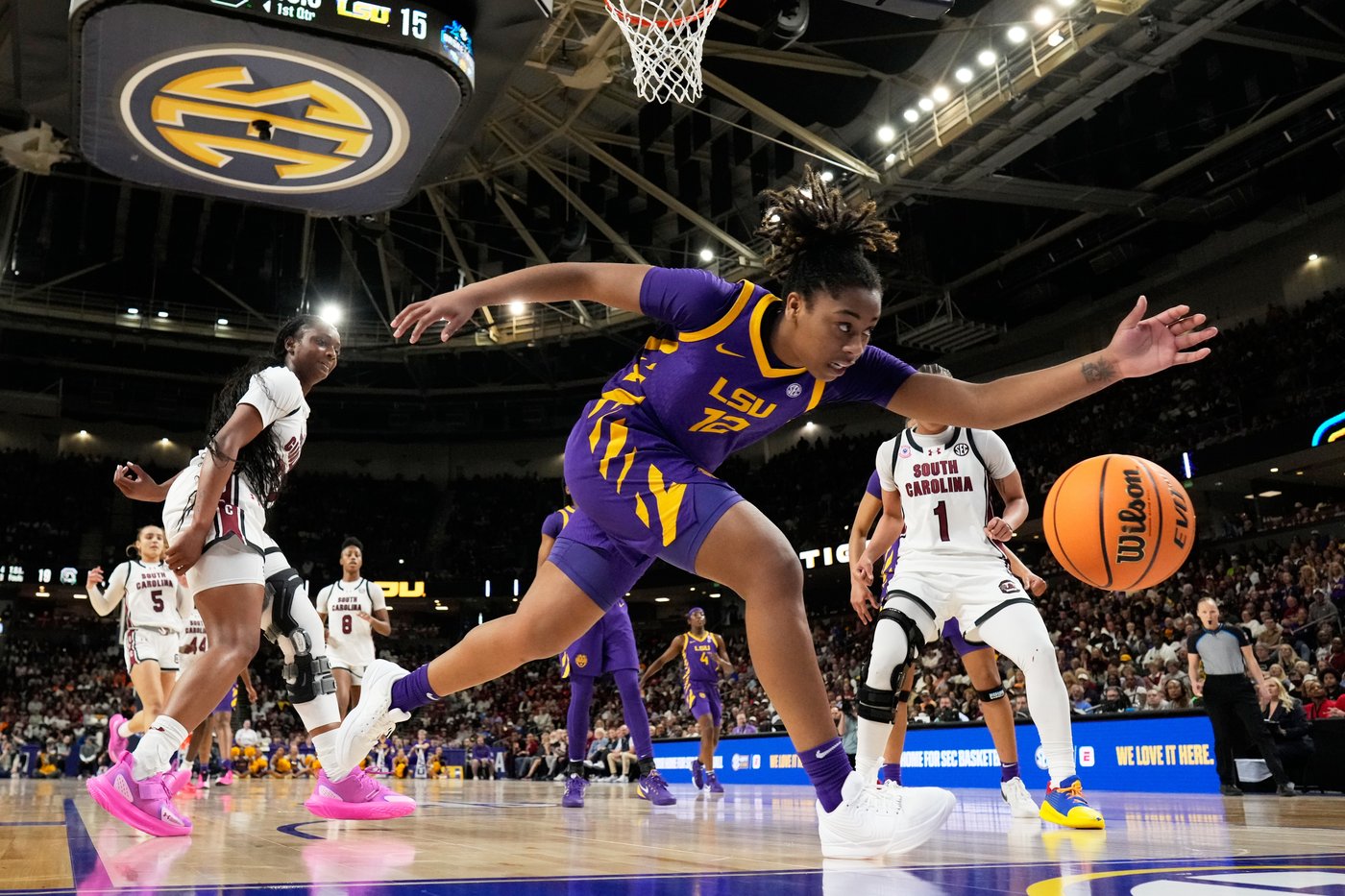 Raven Johnson's 22 points lift No. 3 South Carolina past No. 6 LSU 83-77 in SEC Tournament semis | iNFOnews.ca Raven Johnson's 22 points lift No. 3 South Carolina past No. 6 LSU 83-77 in SEC Tournament semis | iNFOnews.ca