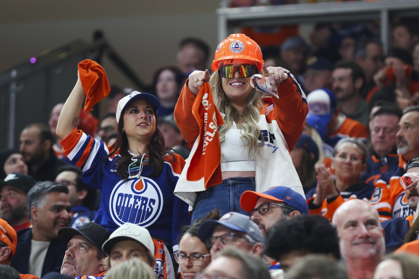 Oilers seek to stay alive in playoffs after 4-1 win over Ducks, still trail in series | iNFOnews.ca
