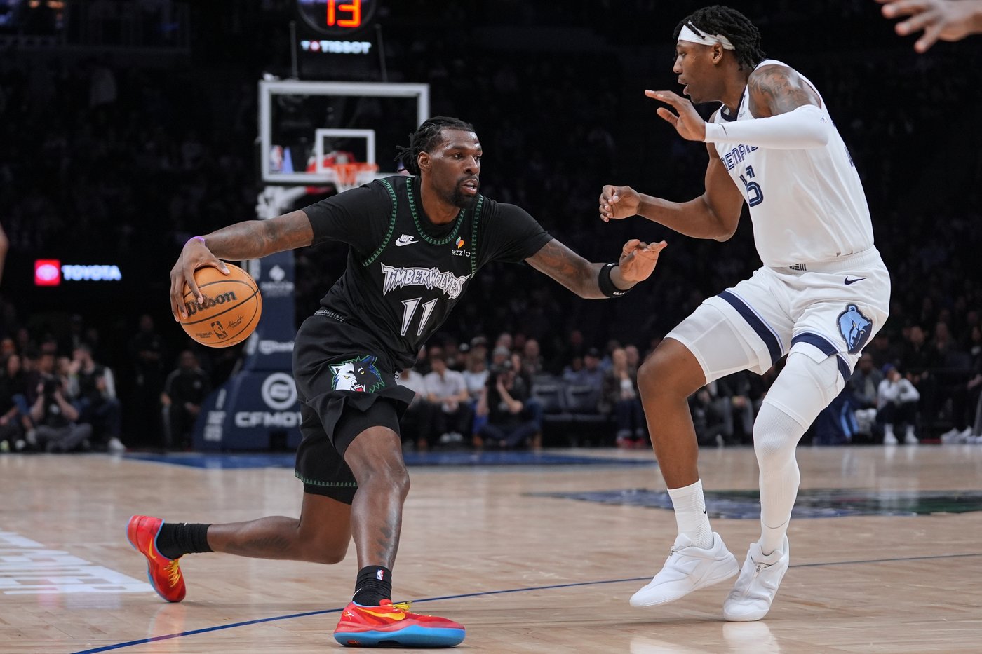Anthony Edwards scores 41 as Timberwolves beat Grizzlies 117-110 for 4th straight win | iNFOnews.ca