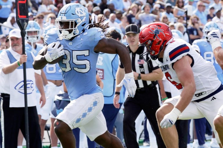 Gio Lopez accounts for 3TDs as North Carolina dominates Richmond for Belichick's first home win | iNFOnews.ca