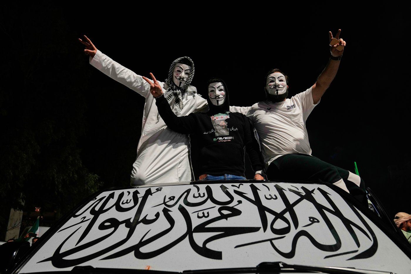 Syrians celebrate a year after Bashar Assad’s fall, in photos | iNFOnews.ca