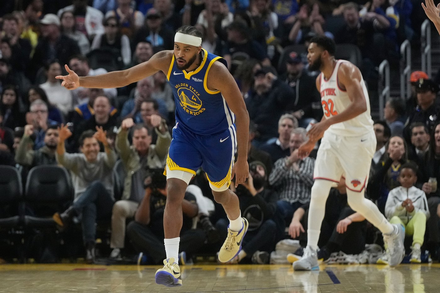 Butler, Curry, Moody give Warriors three scorers with 20 or more points in 126-113 win over Knicks | iNFOnews.ca Butler, Curry, Moody give Warriors three scorers with 20 or more points in 126-113 win over Knicks | iNFOnews.ca