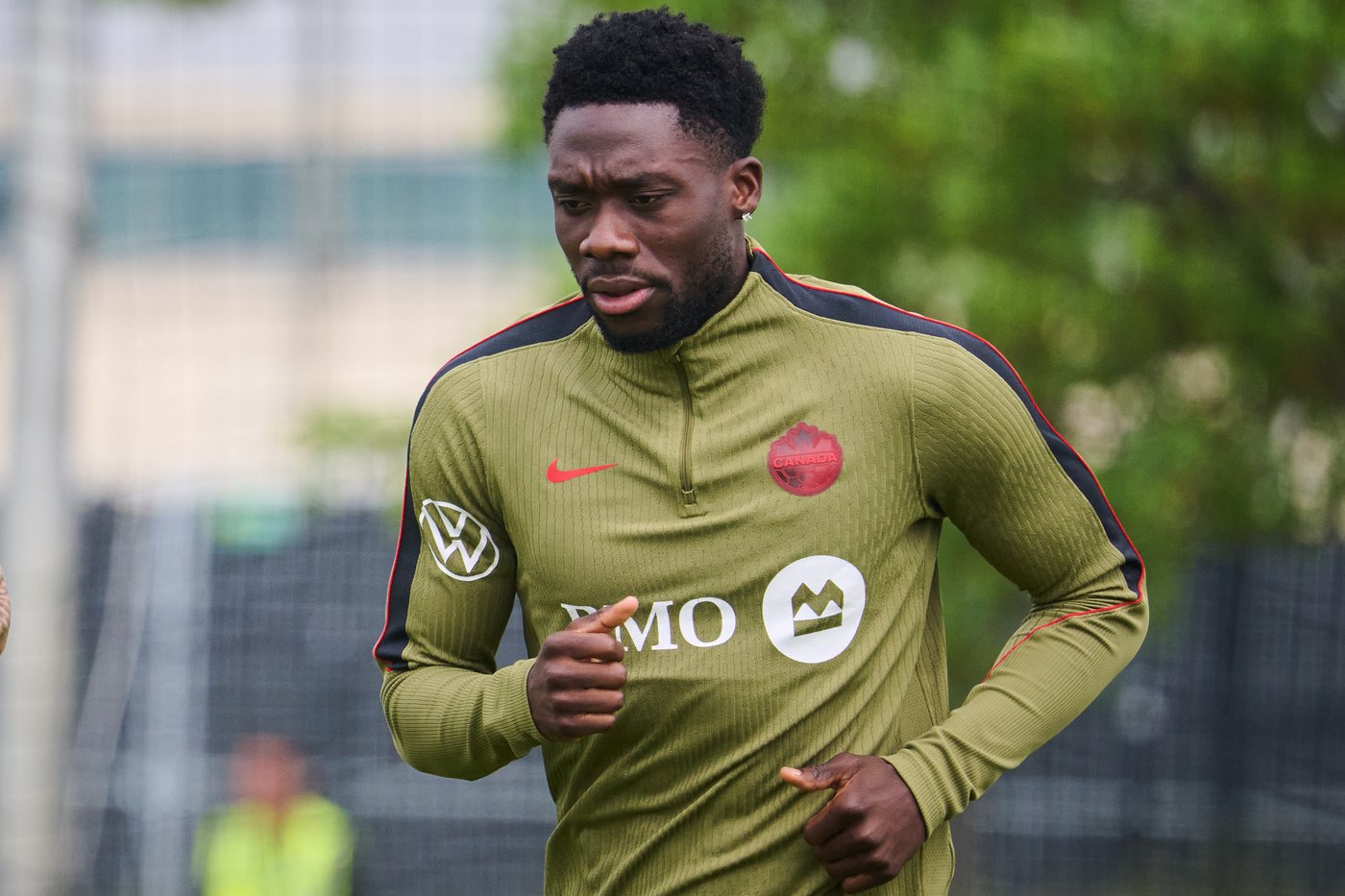 Moïse Bombito available for Canada's World Cup opener; Alphonso Davies confirmed out | iNFOnews.ca Moïse Bombito available for Canada's World Cup opener; Alphonso Davies confirmed out | iNFOnews.ca