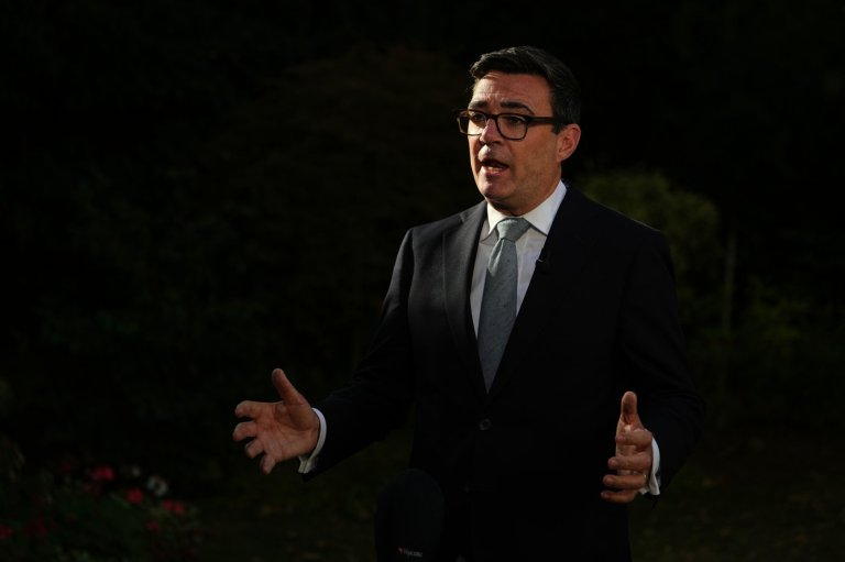 British leader reportedly exchanged messages with impostor of top White House official | iNFOnews.ca