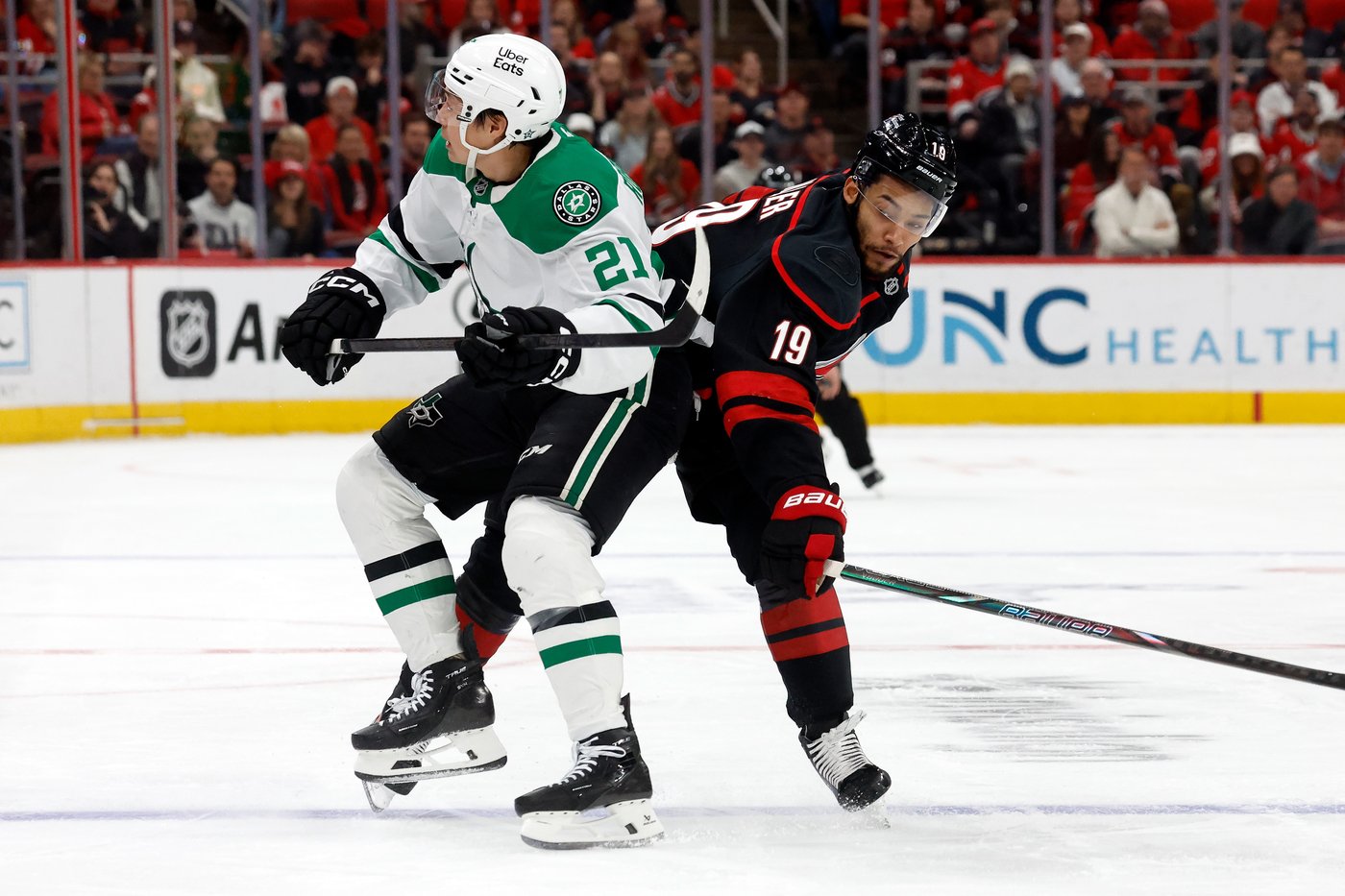 Miller, Svechnikov, Stankoven stand out in Hurricanes' win against Stars, Rantanen | iNFOnews.ca Miller, Svechnikov, Stankoven stand out in Hurricanes' win against Stars, Rantanen | iNFOnews.ca