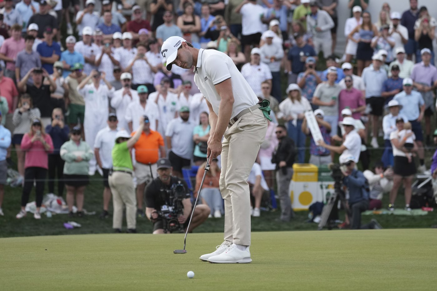 Thomas Detry gets his first PGA Tour victory, a 7-shot romp at the Phoenix Open | iNFOnews.ca Thomas Detry gets his first PGA Tour victory, a 7-shot romp at the Phoenix Open | iNFOnews.ca