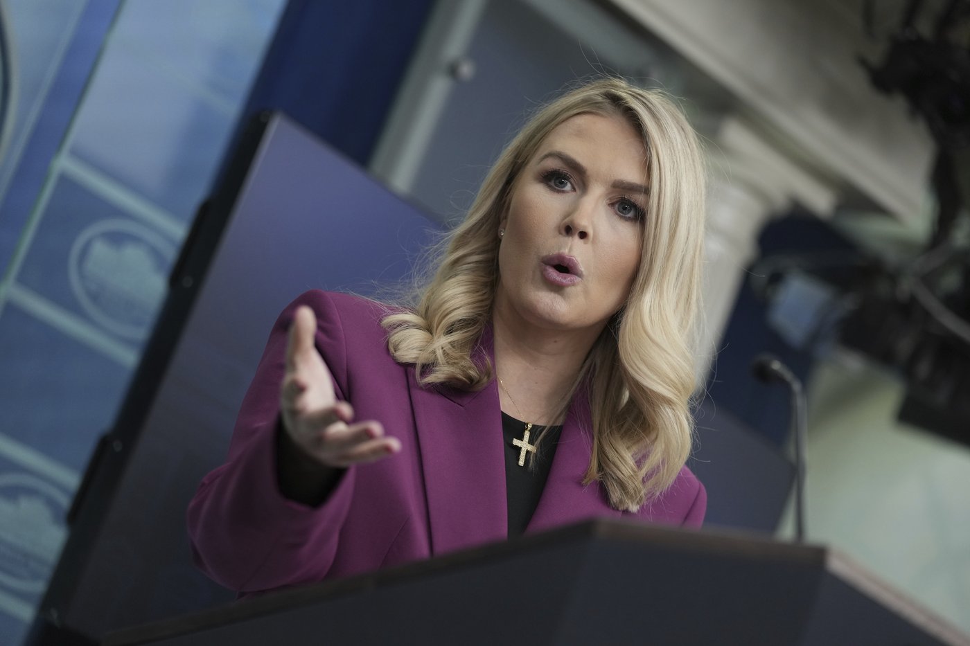 Karoline Leavitt, the youngest White House press secretary, makes her debut in the briefing room | iNFOnews.ca Karoline Leavitt, the youngest White House press secretary, makes her debut in the briefing room | iNFOnews.ca