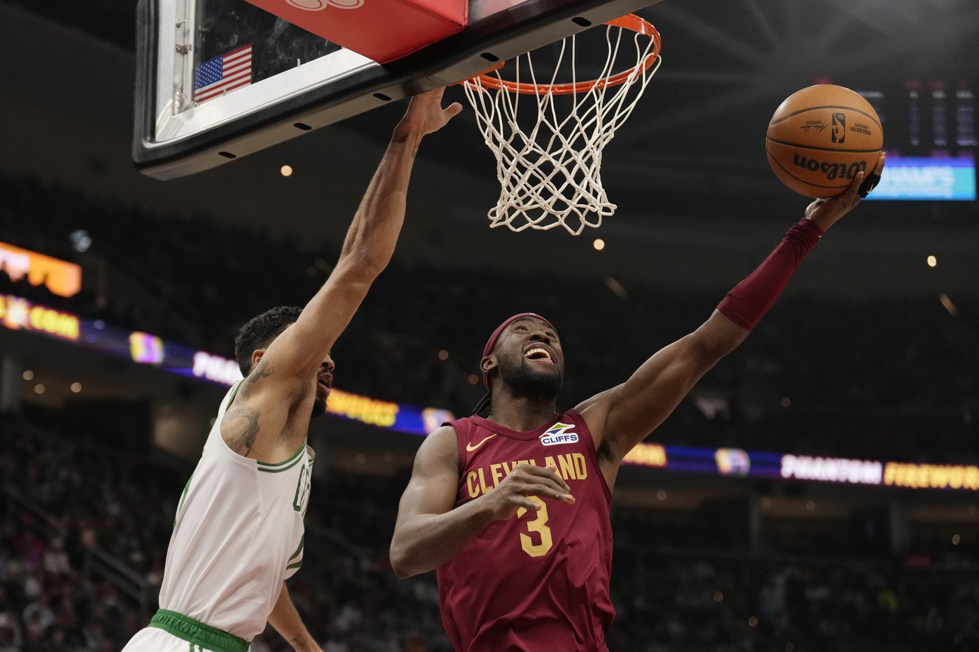 Mitchell scores 35, Cavs end Celtics' winning streak with 115-111 win in matchup of East's elite | iNFOnews.ca
