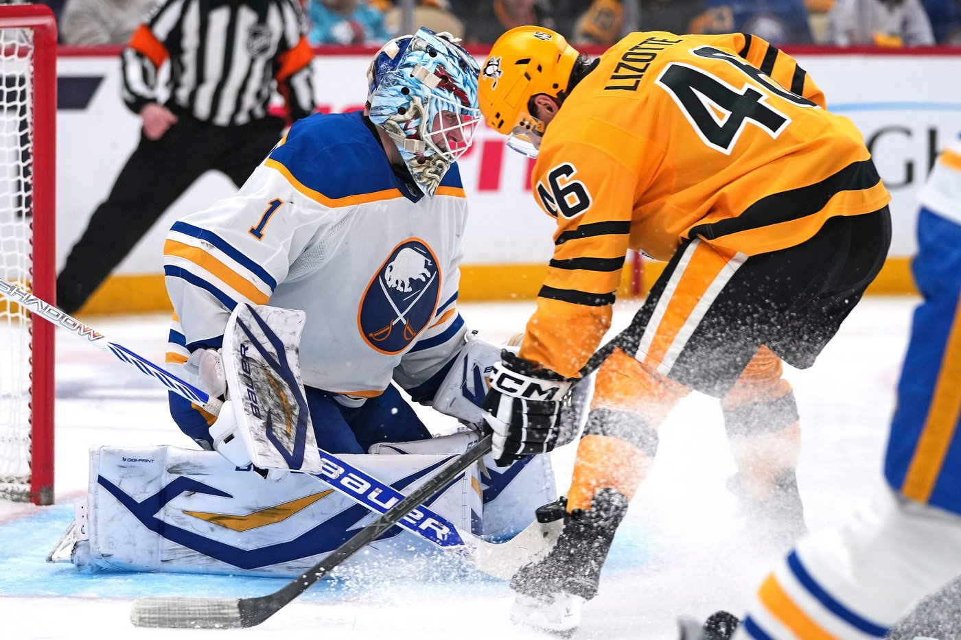 McLeod and Tuch score short-handed goals to power Sabres past Penguins, 5-1 | iNFOnews.ca McLeod and Tuch score short-handed goals to power Sabres past Penguins, 5-1 | iNFOnews.ca
