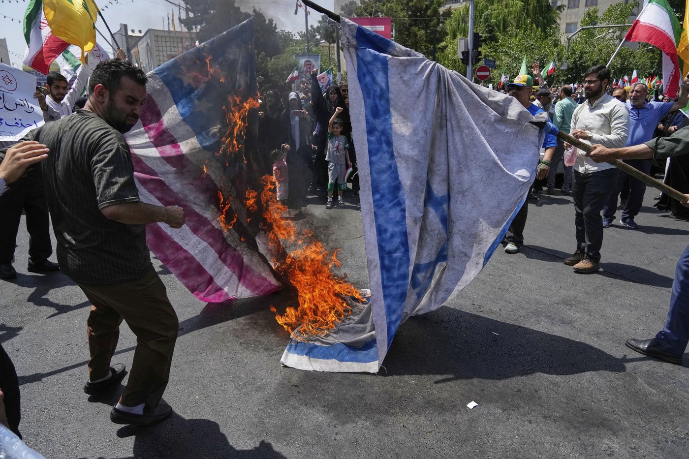 The Latest: Israel and Iran trade strikes as European diplomacy yields no breakthrough | iNFOnews.ca The Latest: Israel and Iran trade strikes as European diplomacy yields no breakthrough | iNFOnews.ca