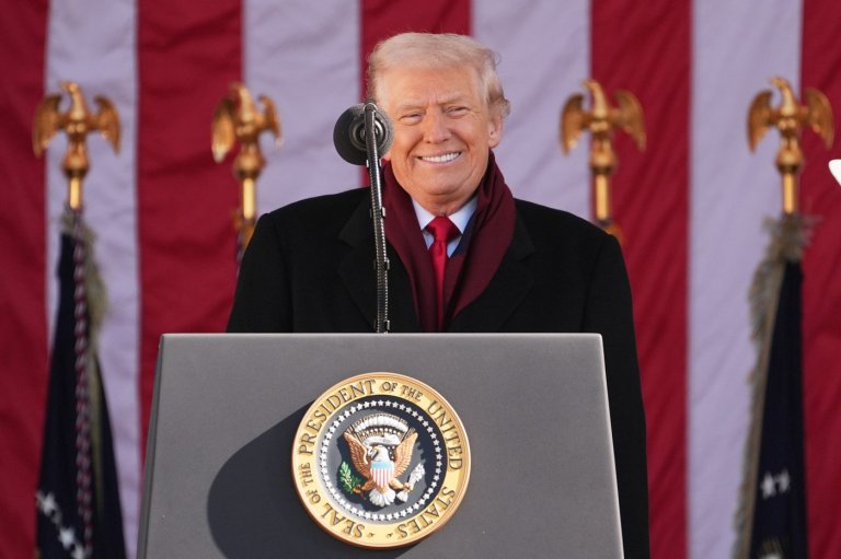 The Latest: House returns to vote on ending the shutdown after nearly 2 months kept away | iNFOnews.ca