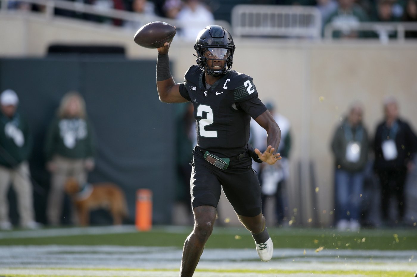 Michigan State tops Purdue 24-17, win away from being bowl eligible in Jonathan Smith's 1st season | iNFOnews.ca Michigan State tops Purdue 24-17, win away from being bowl eligible in Jonathan Smith's 1st season | iNFOnews.ca
