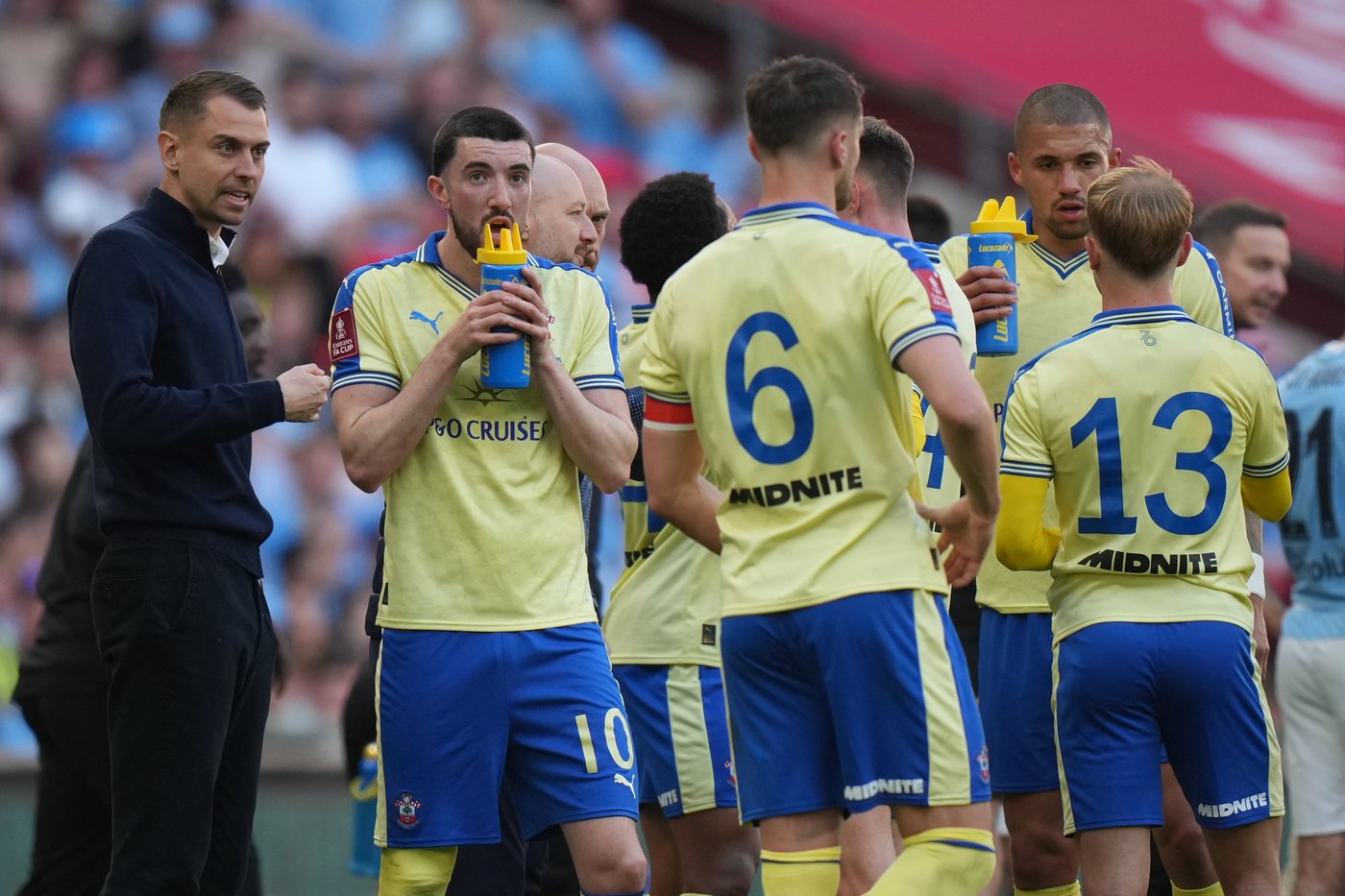 Spying scandal is still haunting Southampton as Reynolds and Wrexham continue the pile-on | iNFOnews.ca Spying scandal is still haunting Southampton as Reynolds and Wrexham continue the pile-on | iNFOnews.ca