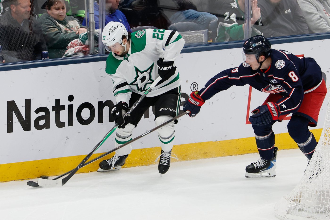 Jet Greaves makes 28 saves, Zach Werenski scores to lead Blue Jackets to 1-0 win over Stars | iNFOnews.ca Jet Greaves makes 28 saves, Zach Werenski scores to lead Blue Jackets to 1-0 win over Stars | iNFOnews.ca