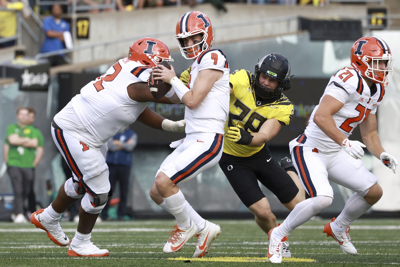 No. 24 Illinois looks to rebound against red-hot Minnesota | iNFOnews.ca