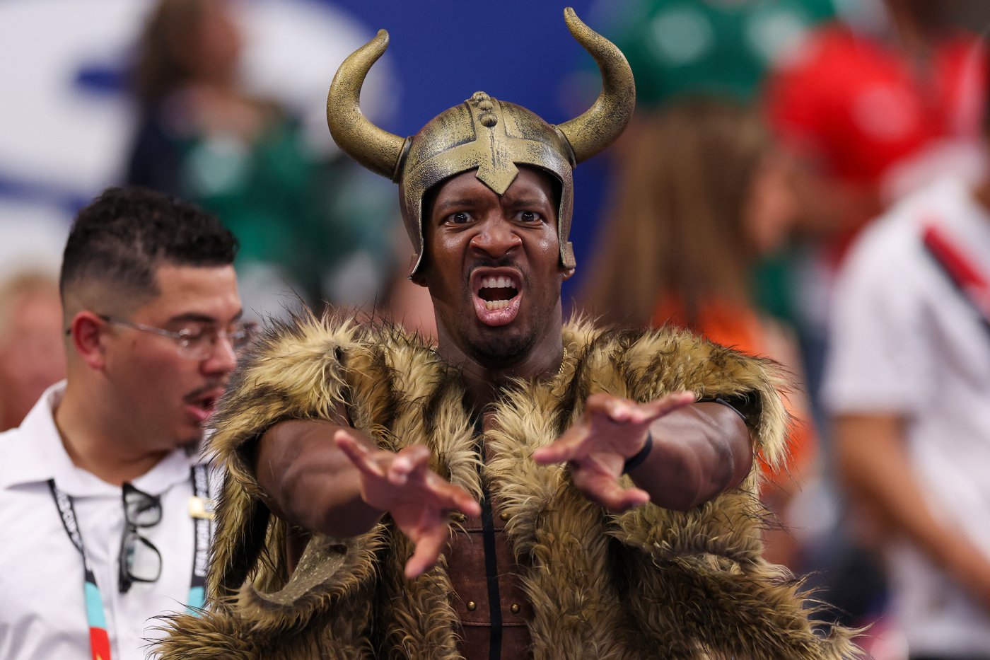 World Cup fans flood stadiums and fan zones with dazzling costumes, facepaint and flags - in photos | iNFOnews.ca