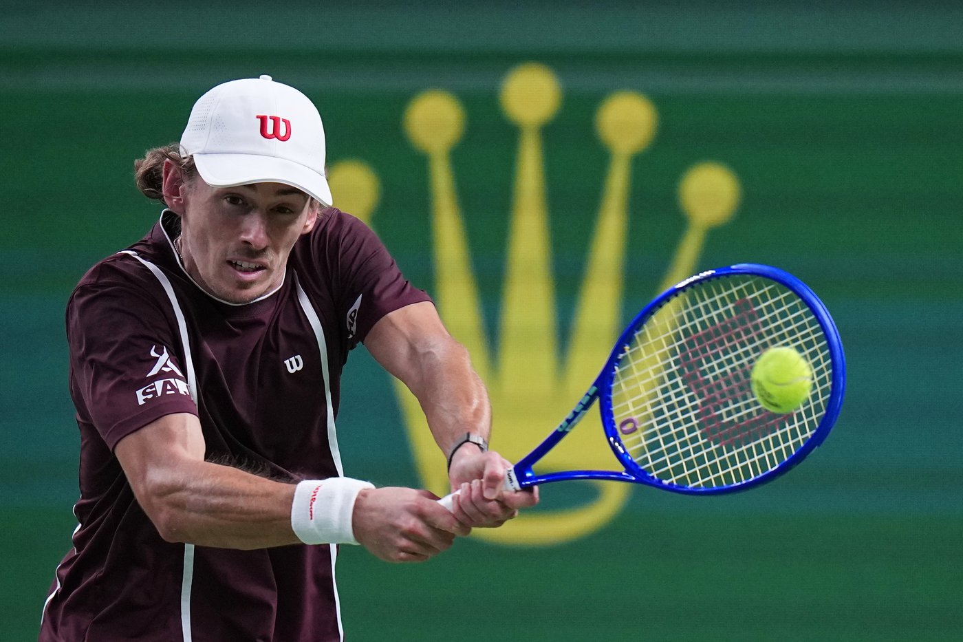 Zverev wins in straight sets against de Minaur for Shanghai Masters semifinal spot | iNFOnews.ca Zverev wins in straight sets against de Minaur for Shanghai Masters semifinal spot | iNFOnews.ca