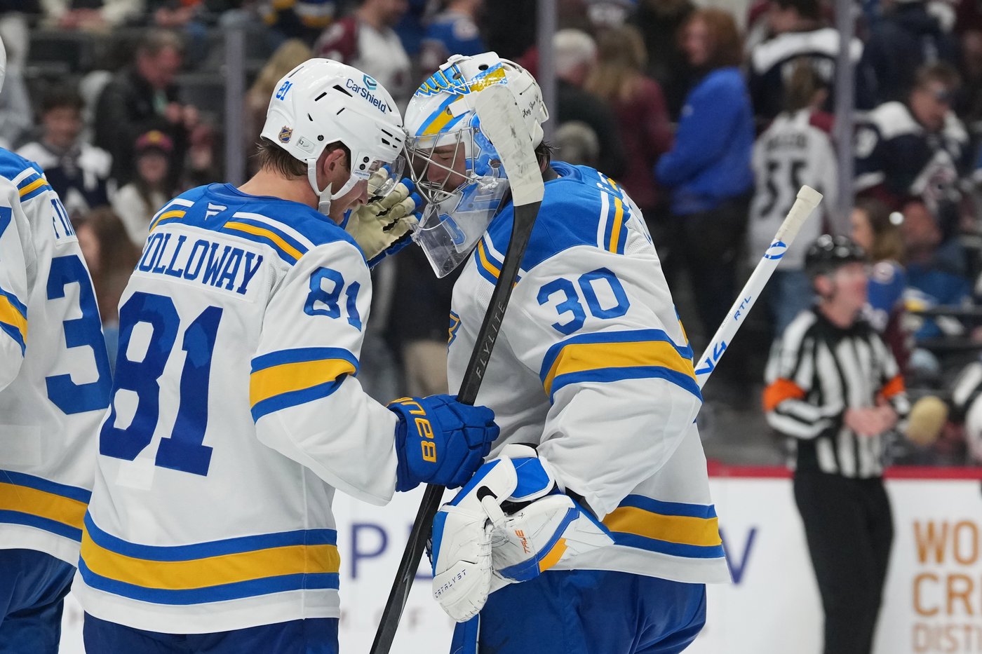 Kyrou and Fowler help the Blues beat the Blackhawks 5-3 | iNFOnews.ca