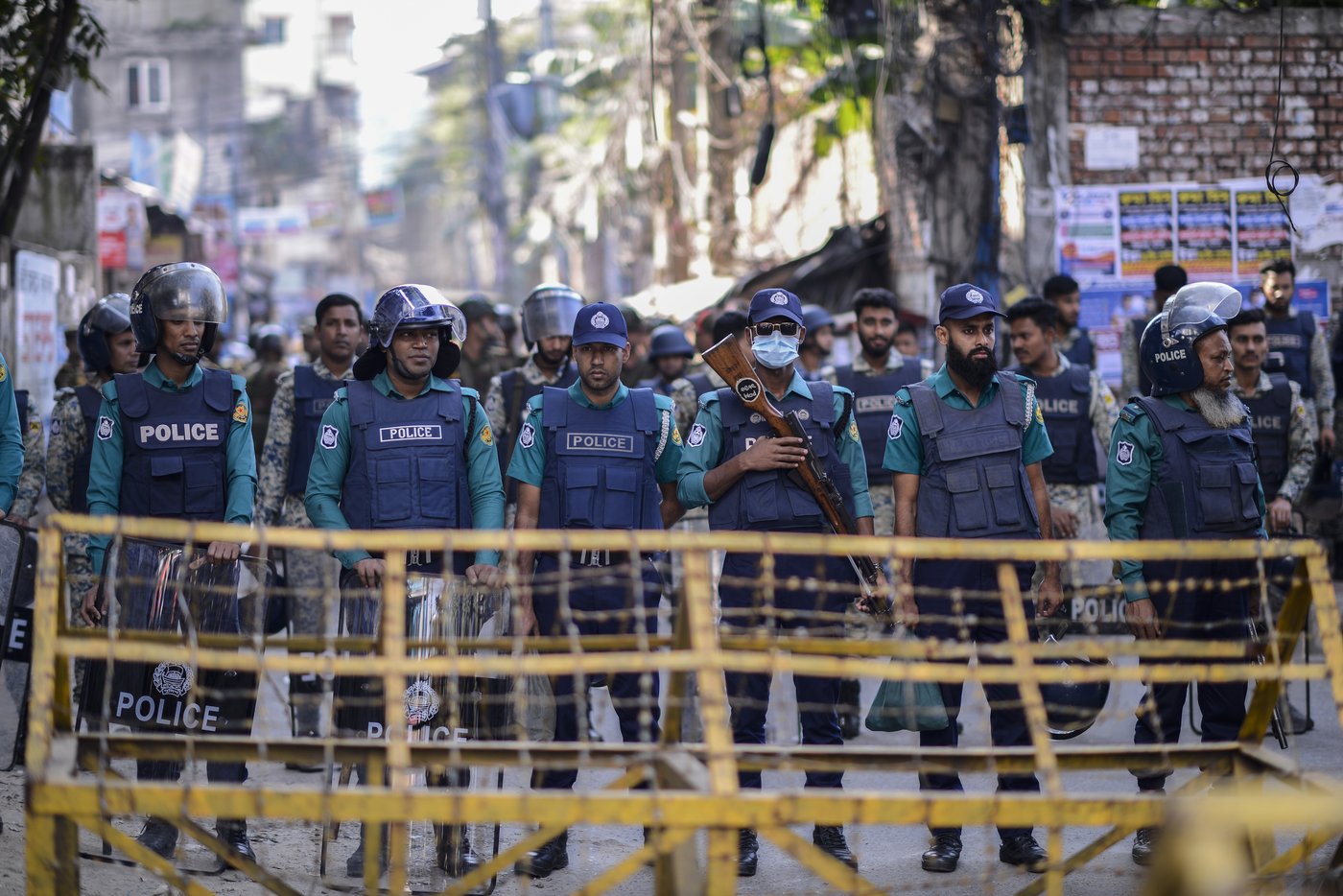 Bangladesh court defers Hindu leader's bail hearing as tensions with India spike | iNFOnews.ca Bangladesh court defers Hindu leader's bail hearing as tensions with India spike | iNFOnews.ca