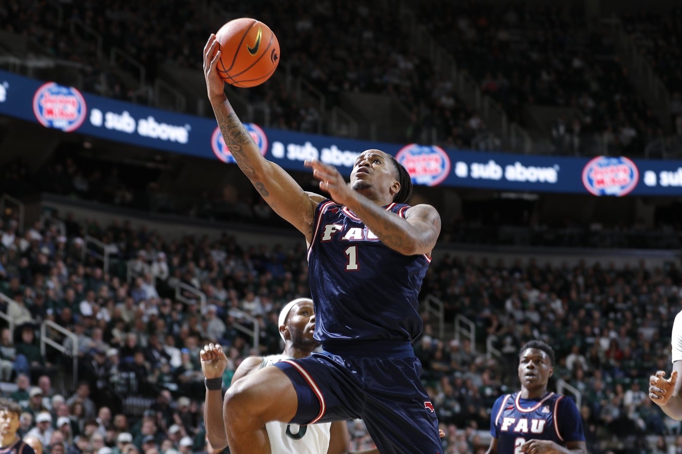 Coen Carr has 17 points, 8 rebounds to lead No. 20 Michigan State past Florida Atlantic 86-69 | iNFOnews.ca