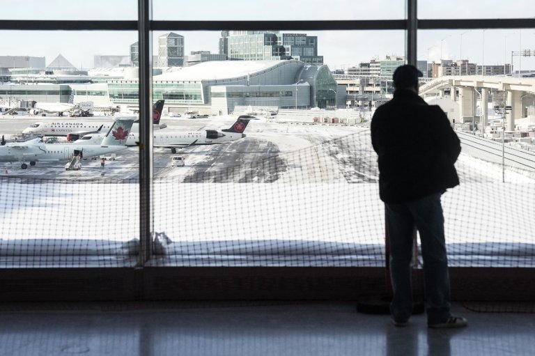 Air travel recovery ramps up after snow blast, but thousands still face cancellations | iNFOnews.ca