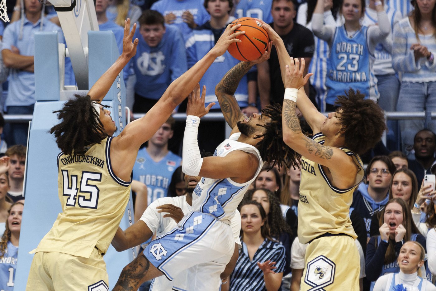 Trimble helps No. 20 North Carolina top Georgia Tech, 68-65 | iNFOnews.ca