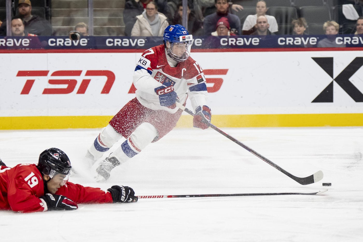 'It sucks': Canada falls to Czechia in medal round for third straight world juniors | iNFOnews.ca 'It sucks': Canada falls to Czechia in medal round for third straight world juniors | iNFOnews.ca