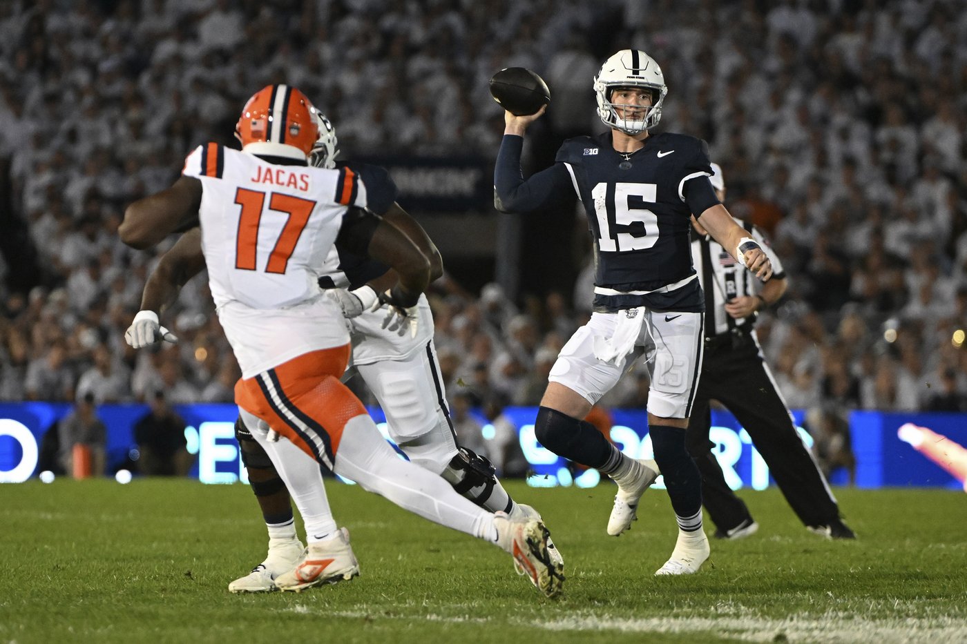 Singleton, Allen score TDs as No. 9 Penn State beats No. 19 Illinois 21-7 | iNFOnews.ca