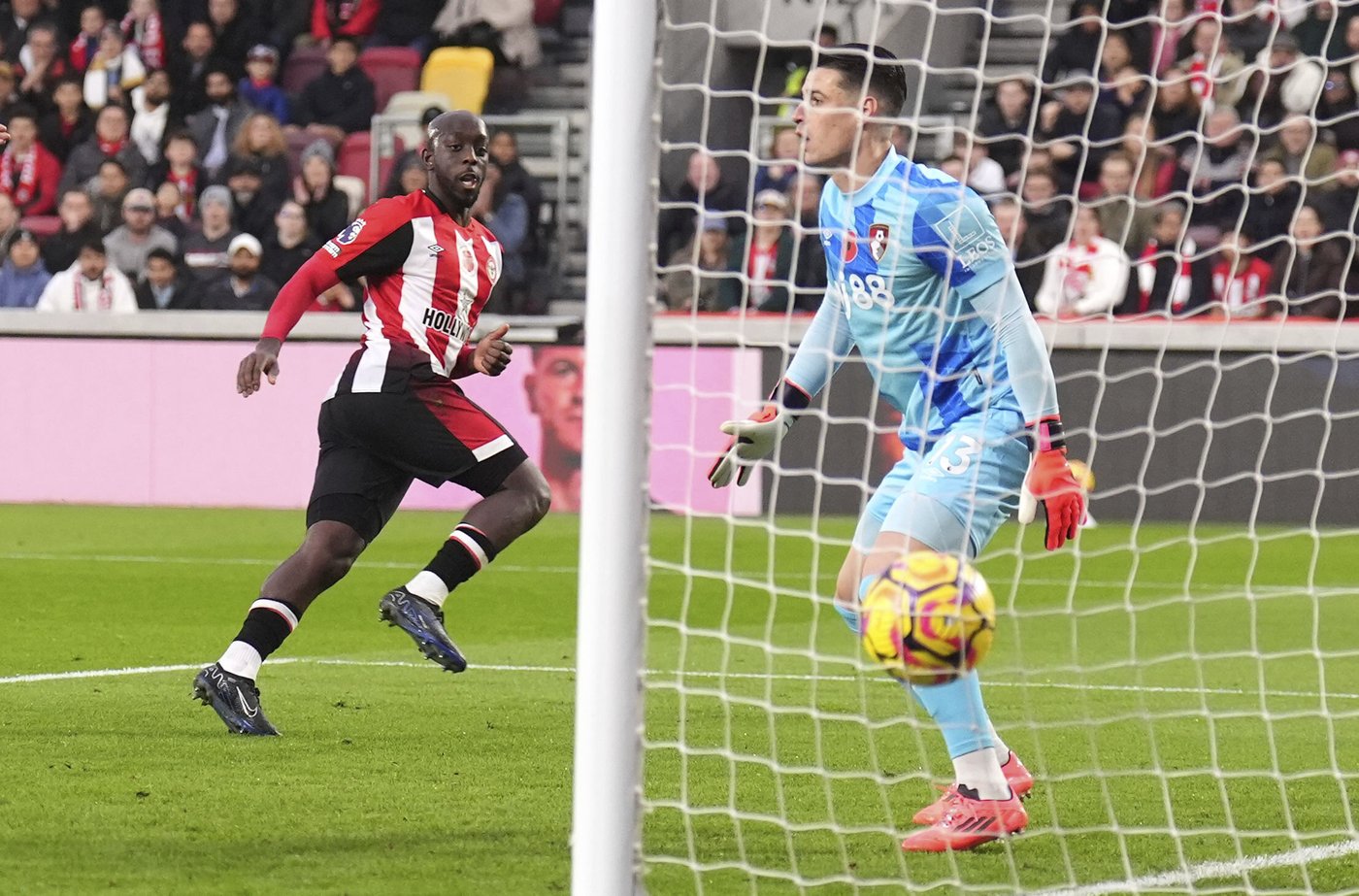 End of an era? Man City loses fourth straight game and Guardiola faces some tough questions | iNFOnews.ca End of an era? Man City loses fourth straight game and Guardiola faces some tough questions | iNFOnews.ca