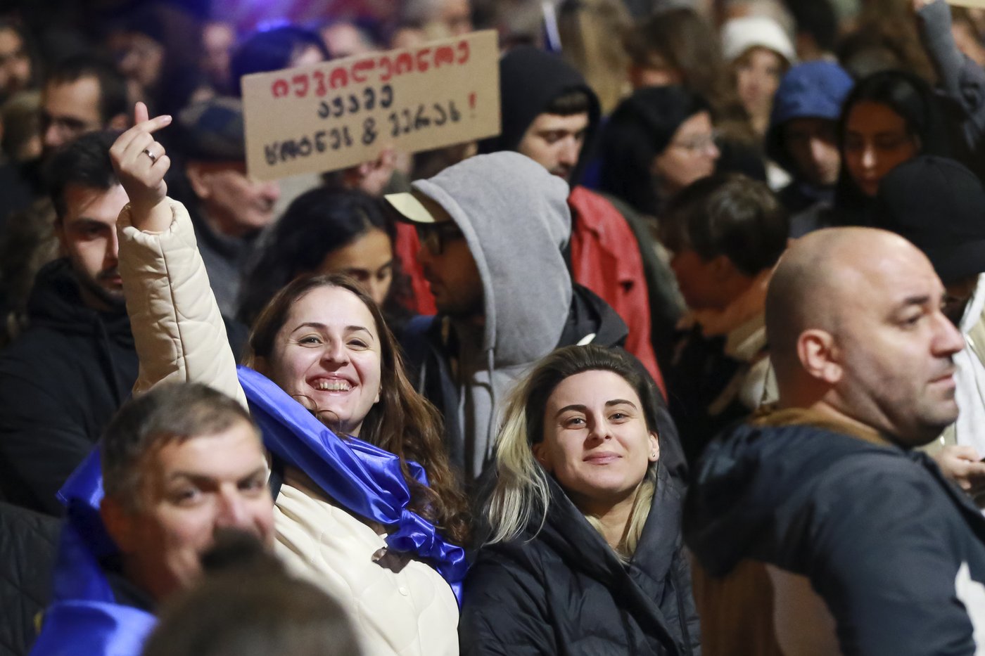 Tens of thousands rally in Georgia to denounce the parliamentary election they say was rigged | iNFOnews.ca