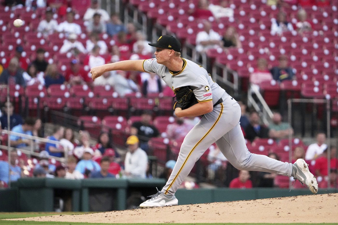 Henry Davis, Bryan Reynolds help power Pirates past Cardinals 8-3 | iNFOnews.ca