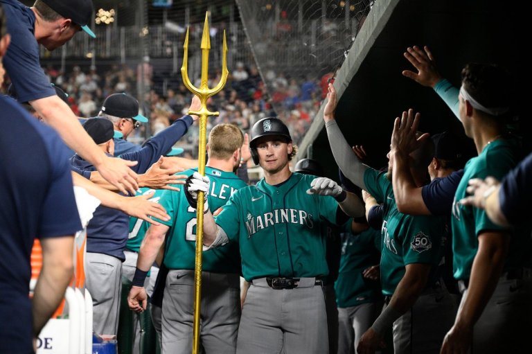 Colt Emerson homers as Mariners beat Nationals 10-2 after long rain delay | iNFOnews.ca