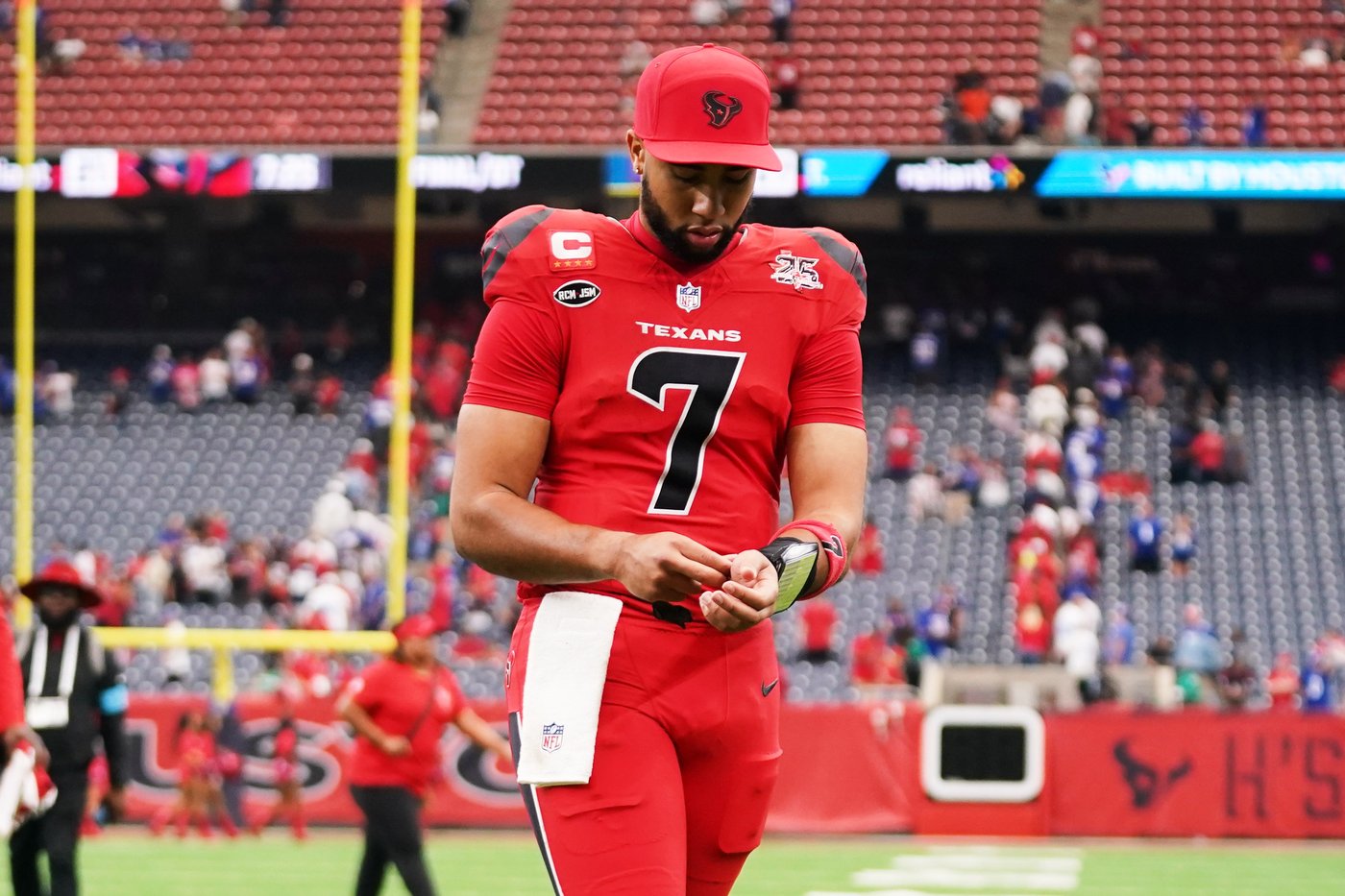 Houston Texans try to regroup at bye after getting off to 2-5 start | iNFOnews.ca Houston Texans try to regroup at bye after getting off to 2-5 start | iNFOnews.ca