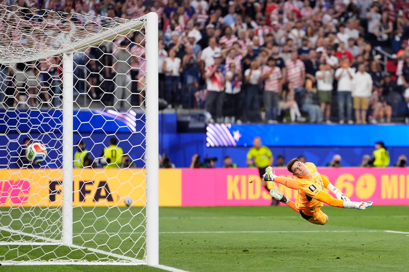 70 seconds, 26 passes and an iconic World Cup moment for the US and Gio Reyna | iNFOnews.ca 70 seconds, 26 passes and an iconic World Cup moment for the US and Gio Reyna | iNFOnews.ca