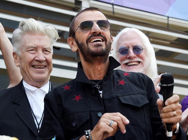 Ringo Starr, Bee Gee Barry Gibb tapped as British knights | iNFOnews.ca CP823621559