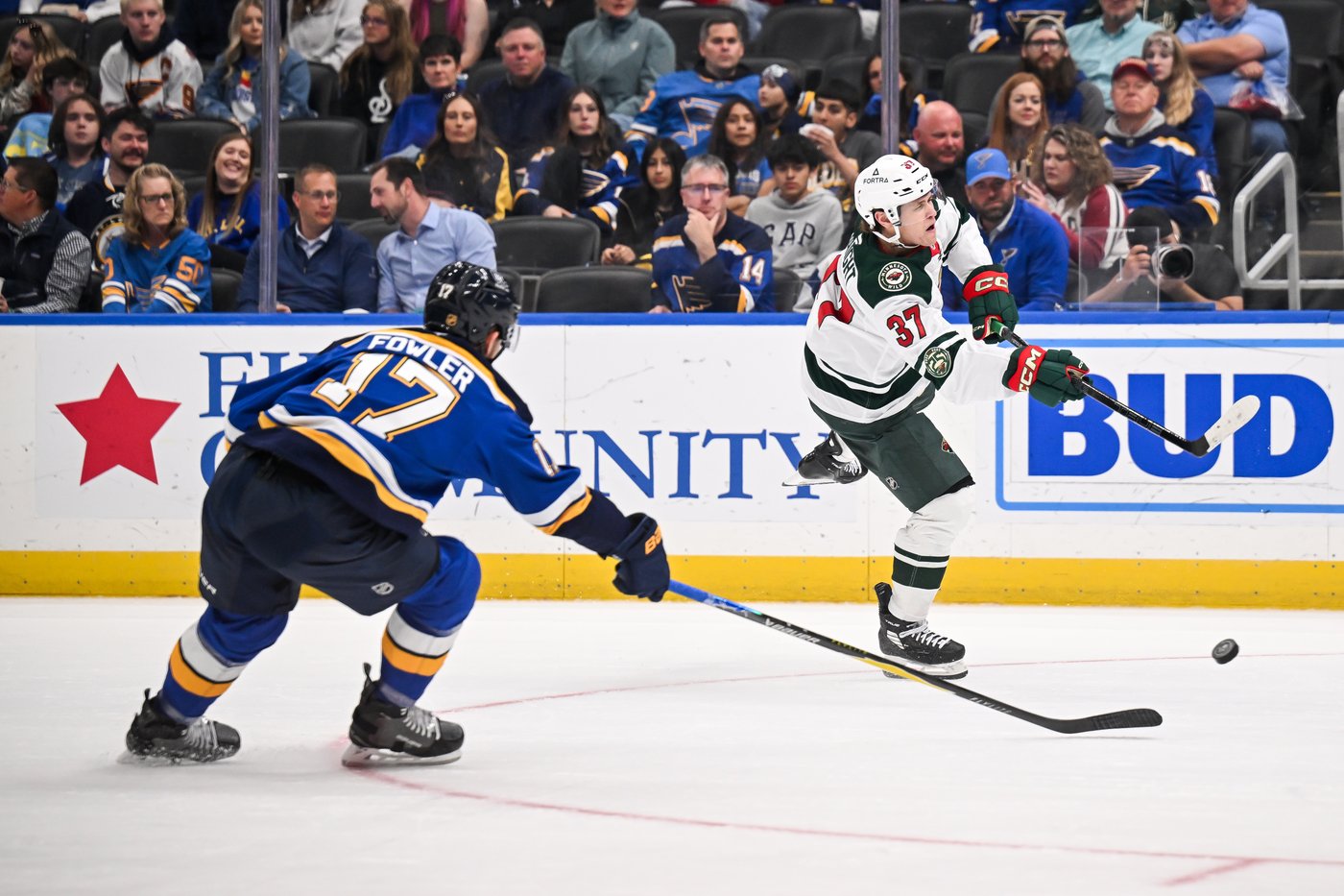 Blues rally from a 2-goal deficit and beat the Wild 6-3 | iNFOnews.ca