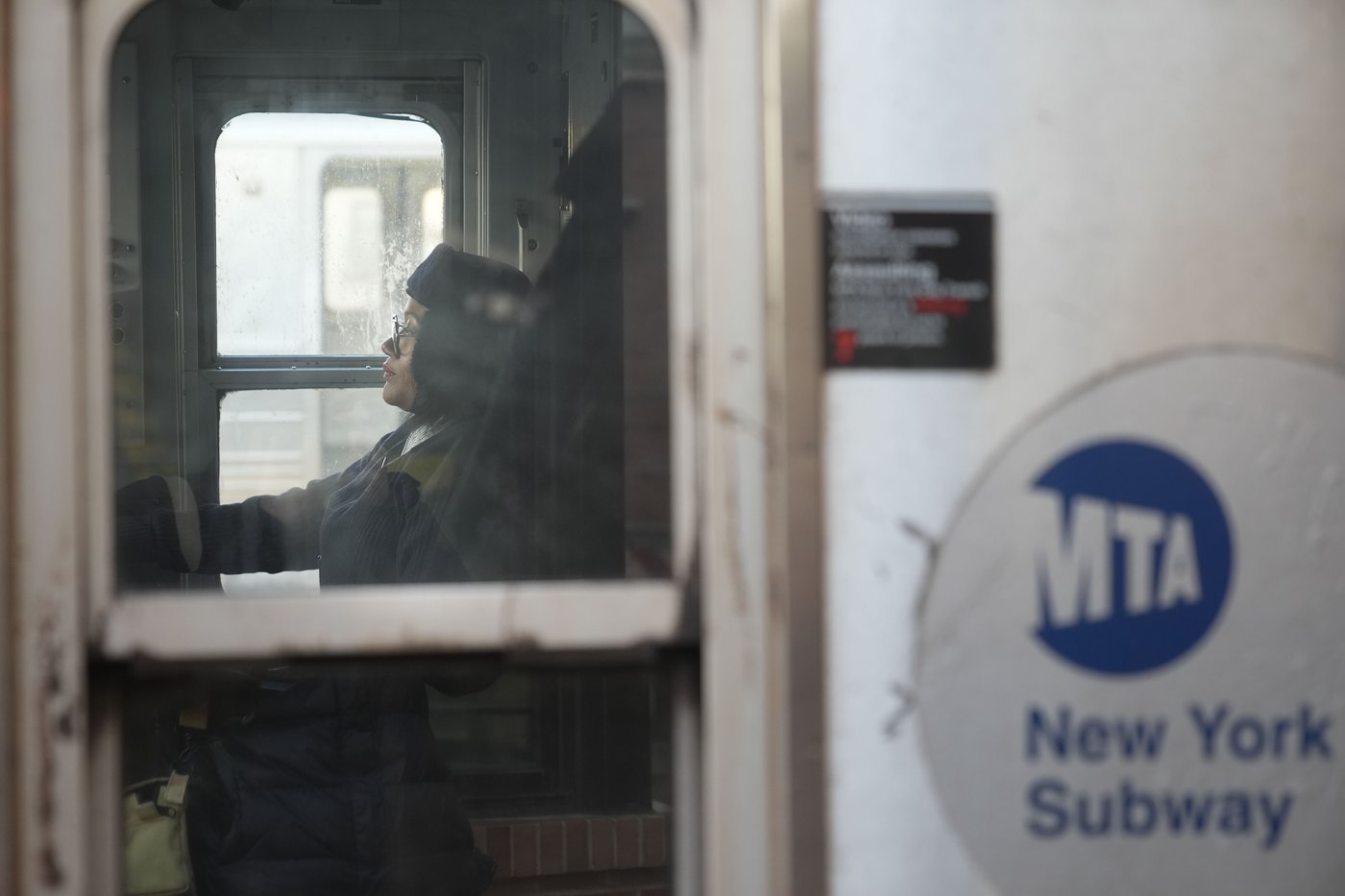 Kids in New York keep dying while 'subway surfing' on top of trains. Can they be stopped? | iNFOnews.ca Kids in New York keep dying while 'subway surfing' on top of trains. Can they be stopped? | iNFOnews.ca