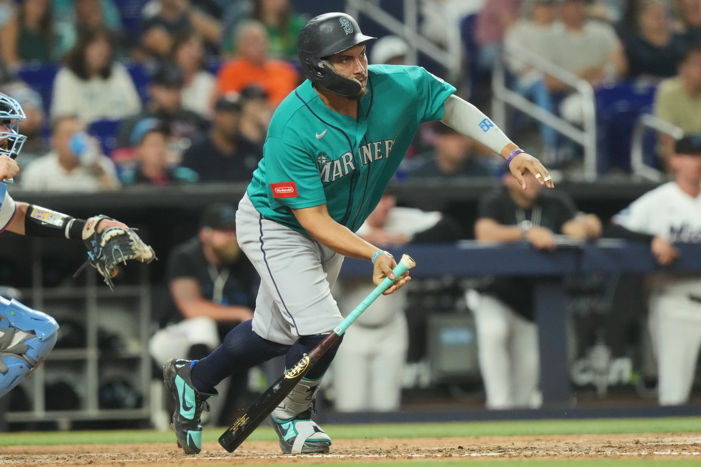Jakob Marsee hits deep game-ending single in 10th to give Marlins 6-5 win over Mariners | iNFOnews.ca