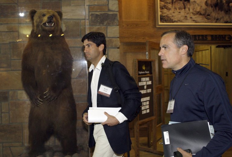 Carney calls Trump's U.S. Fed chair pick, Warsh, a "fantastic choice' | iNFOnews.ca