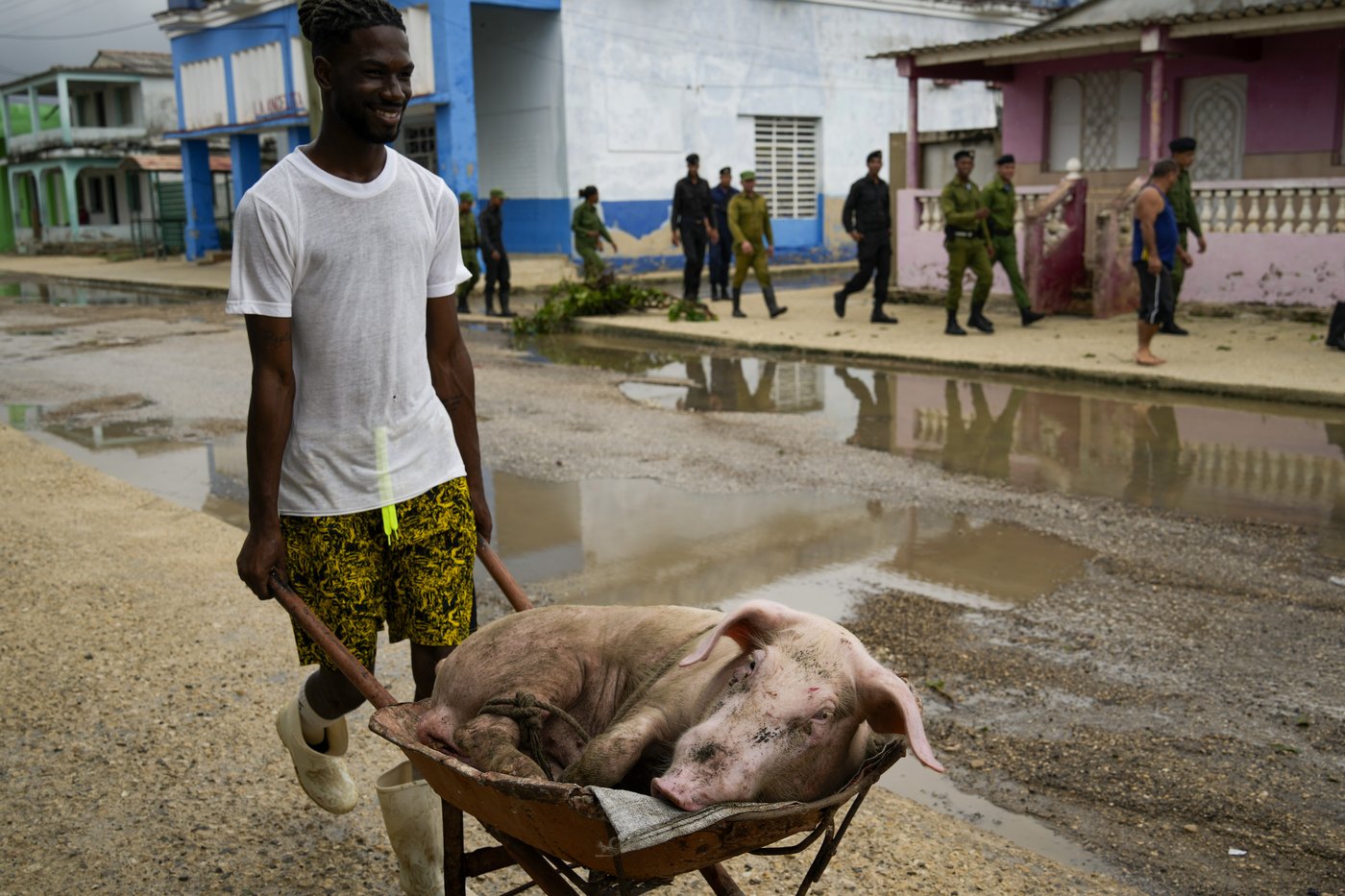 Cuba left reeling after Category 3 hurricane ravages island and knocks out power grid | iNFOnews.ca
