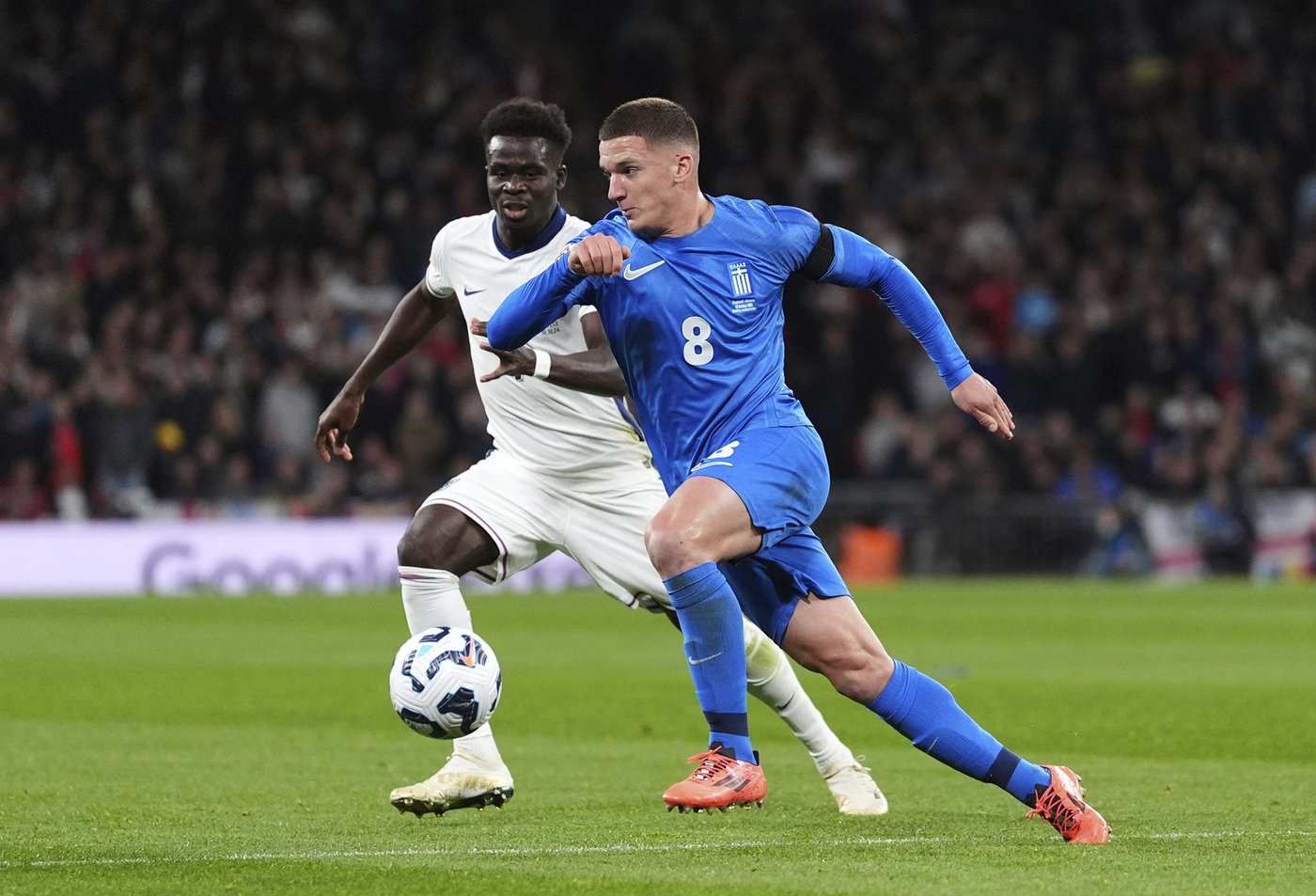 Saka leaves England match with leg injury in potential blow to Arsenal | iNFOnews.ca Saka leaves England match with leg injury in potential blow to Arsenal | iNFOnews.ca